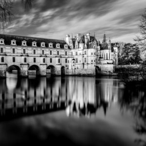 chateau château chenonceau chenonceaux castle loire indreetloire 37 chambord long exposure pose longue water reflection reflet noir et blanc b&w black and white robin favier photographies fine art