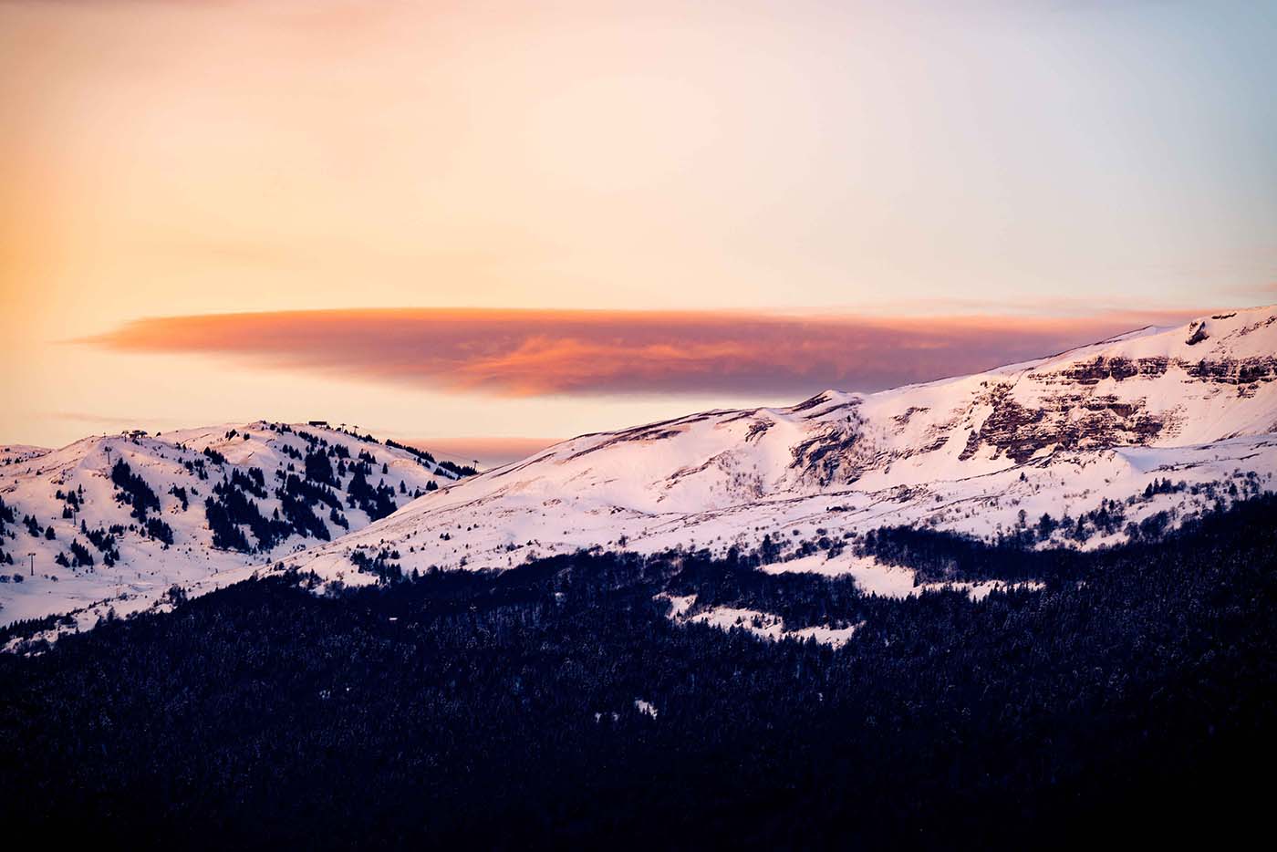 sunrise lever de soleil robin favier jura pays de gex monts jura ski stations hiver winter france neige snow mountain crozet crêt de la neige reculet