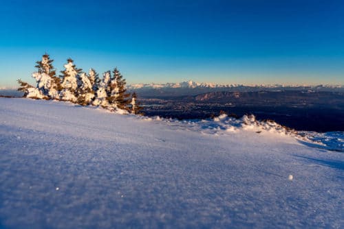 lelex crozet montsjura montagne station ski hiver neige pays de gex ain jura coucher de soleil sur genève alpes lac léman photographie paysage